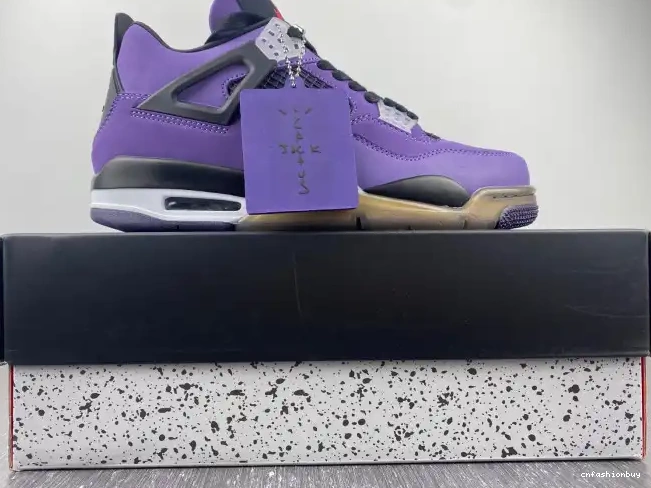 (Friends Retro LN4 4 Purple and Jordan Scott Family) 766296 Travis 0429